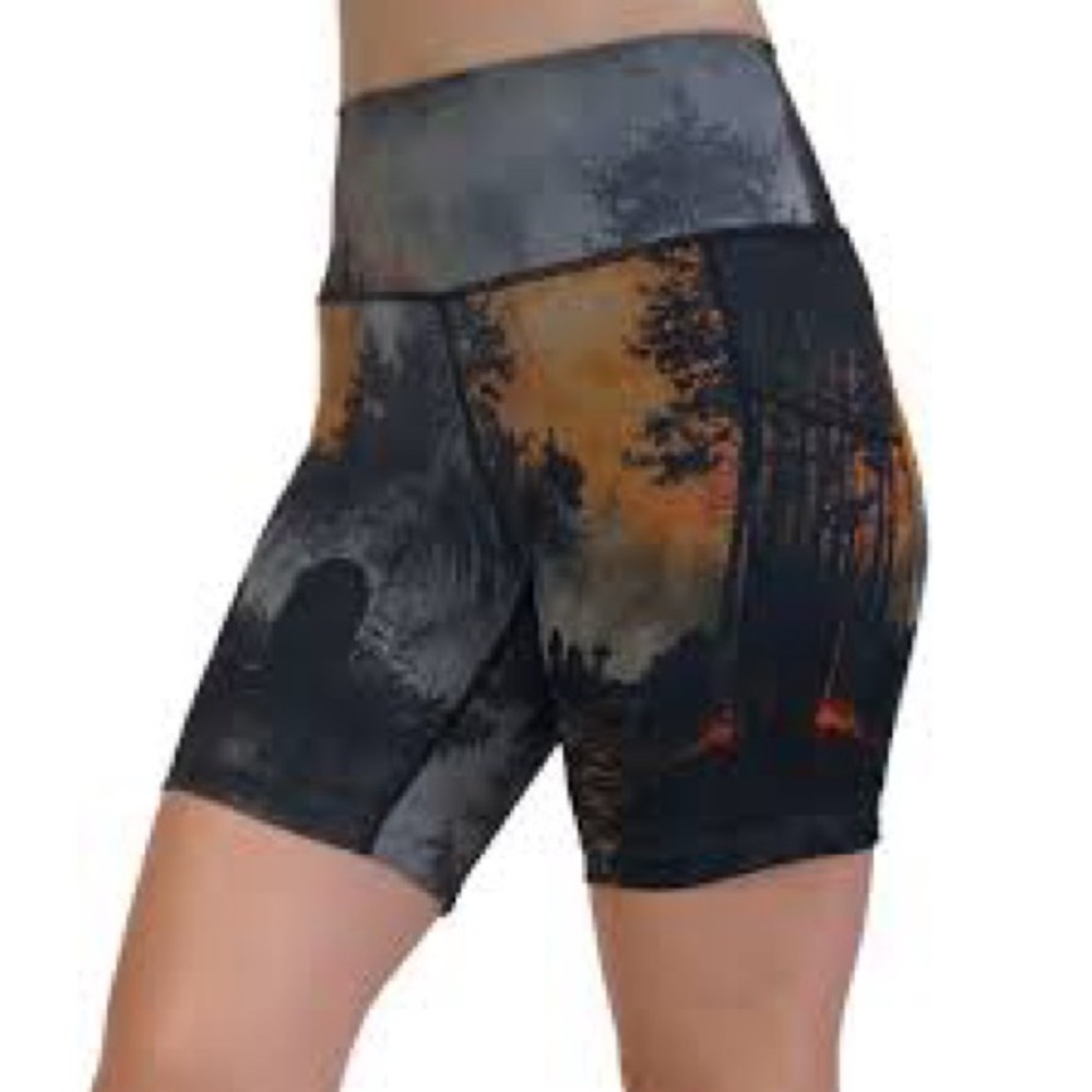 CVG Dead of Night shorts 7” XL